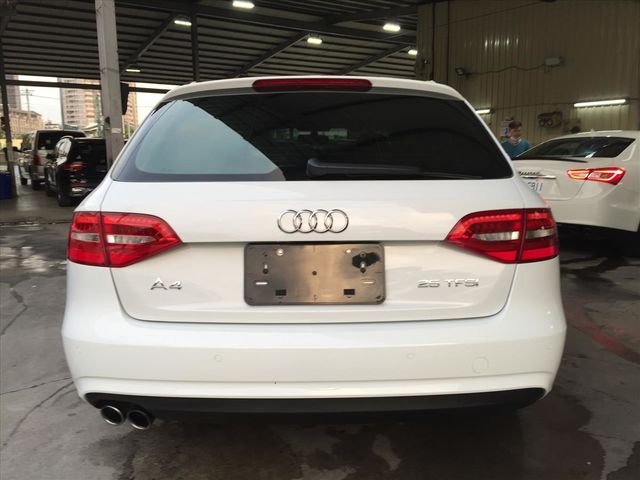 雙電熱椅 A4 Avant  第3張相片