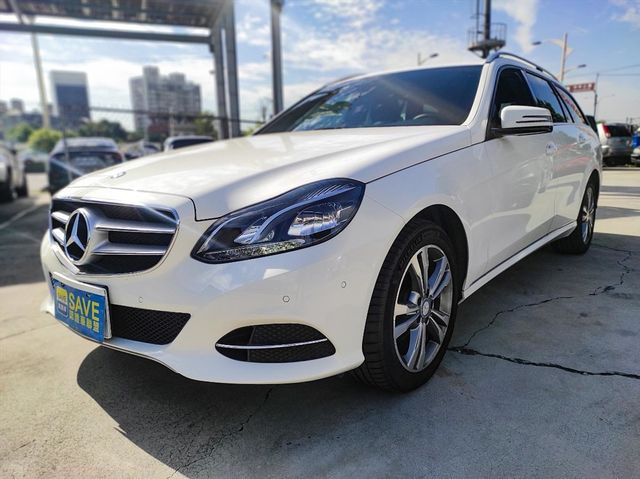BENZ E200  第1張相片