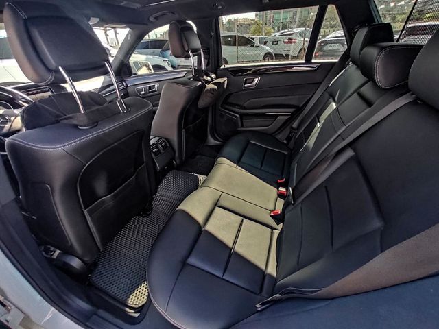 BENZ E200  第5張相片