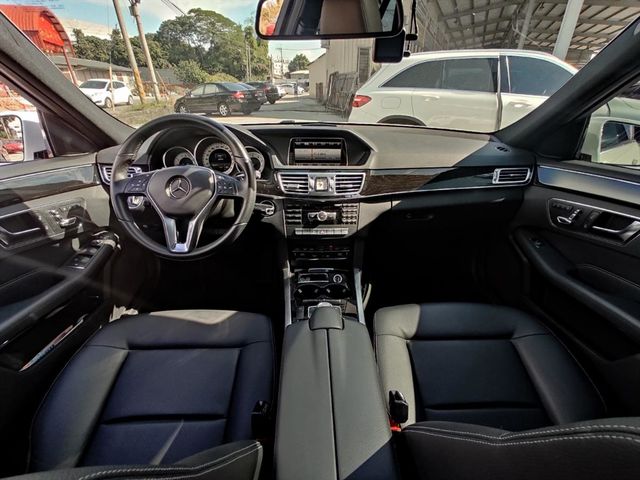 BENZ E200  第6張相片