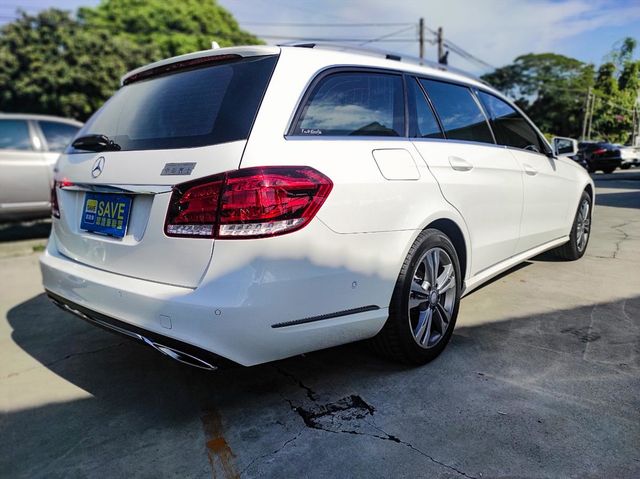 BENZ E200  第18張相片