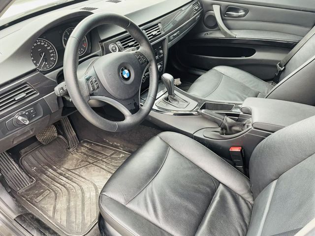BMW 320  第3張相片