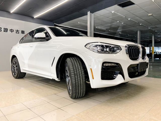 外面沒車 先強先贏 全新車 X4 5AT  第3張相片