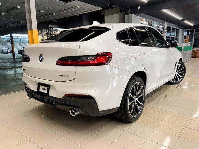 外面沒車 先強先贏 全新車 X4 5AT  第26張相片