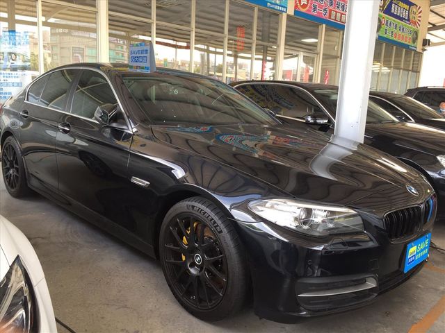 總代理 BMW520i Luxury  第2張相片