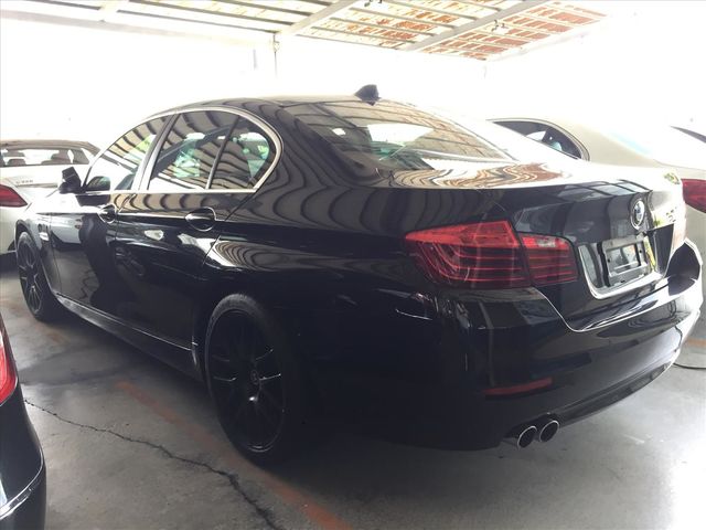 總代理 BMW520i Luxury  第4張相片
