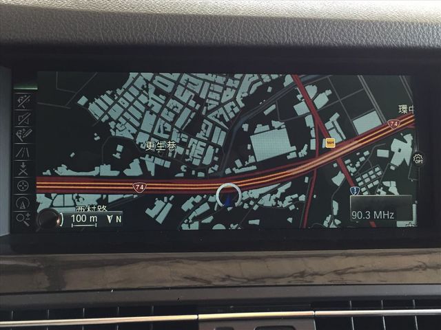 總代理 BMW520i Luxury  第16張相片