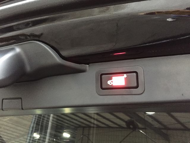 柴油 XDrive30d 全景天窗 X5  第13張相片