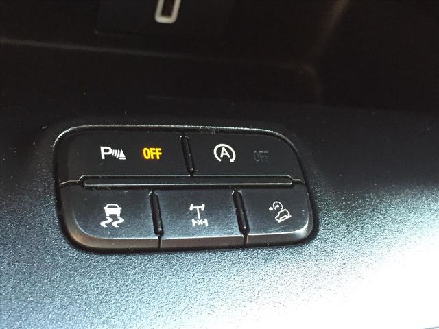 福特貨卡 Ranger 4x4 柴油  第18張相片