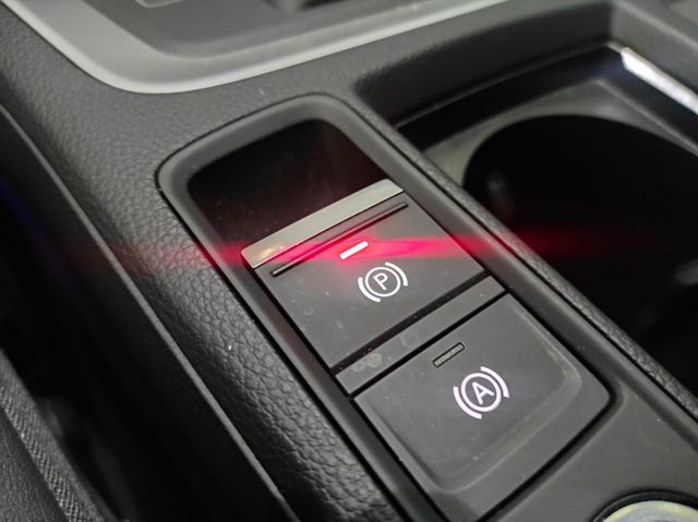 享新車保固 Q3 40TFSI Quat  第13張相片
