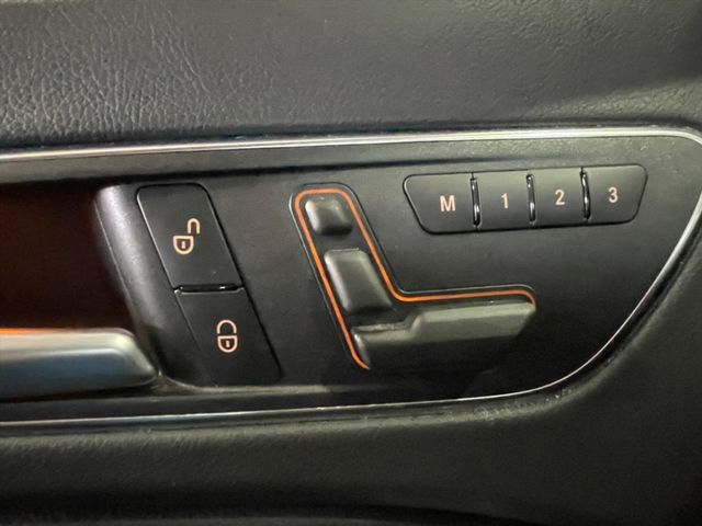 總代理 電尾門 全車原板件  第11張相片