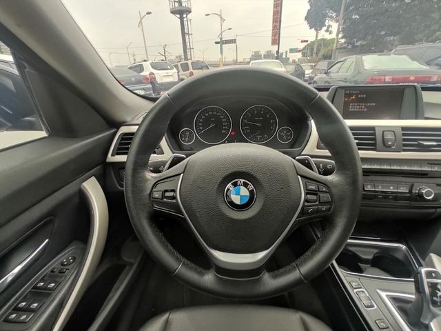BMW 328GT  第6張相片