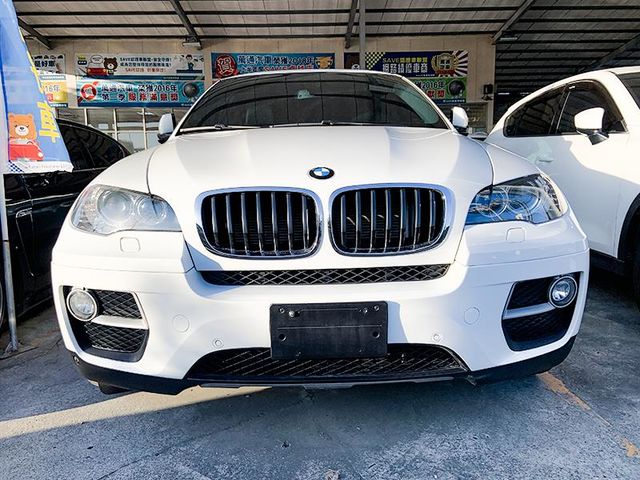 BMW X6  第19張相片