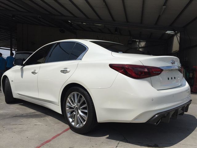 一手車 實車實價 Q50 2.0t  第4張相片