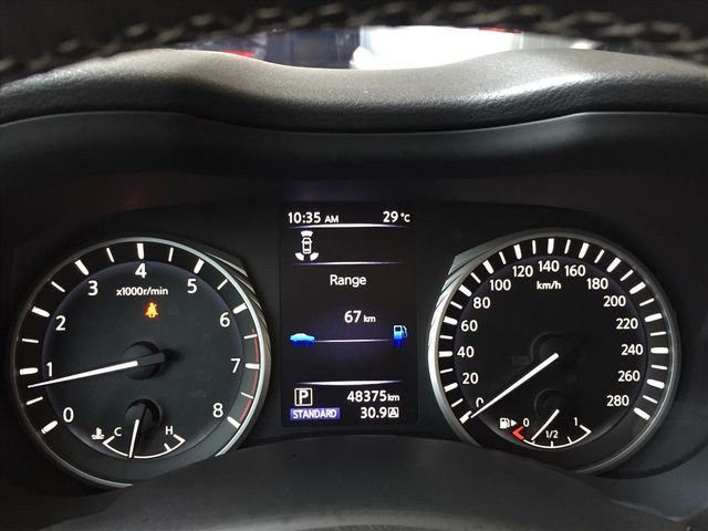 一手車 實車實價 Q50 2.0t  第25張相片