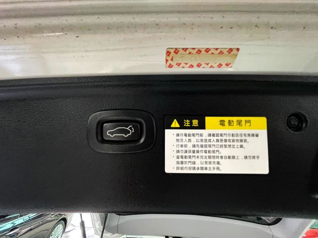 U6 GT 新款車頭  第18張相片