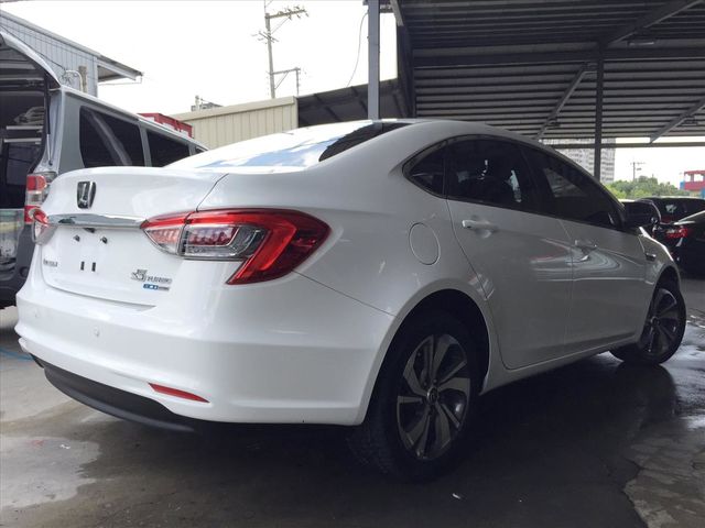 CP值高房車 i-key 天窗 環景  第4張相片