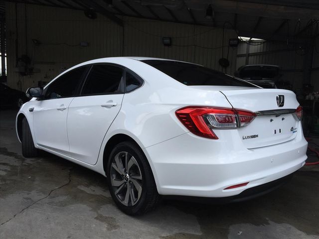 CP值高房車 i-key 天窗 環景  第5張相片