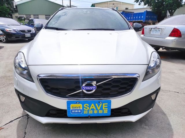 ACC自動跟車 全景天窗 導航 自動停車  第1張相片