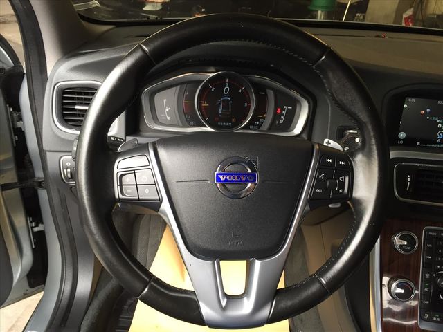 柴油旅行車 V60 D4  第13張相片