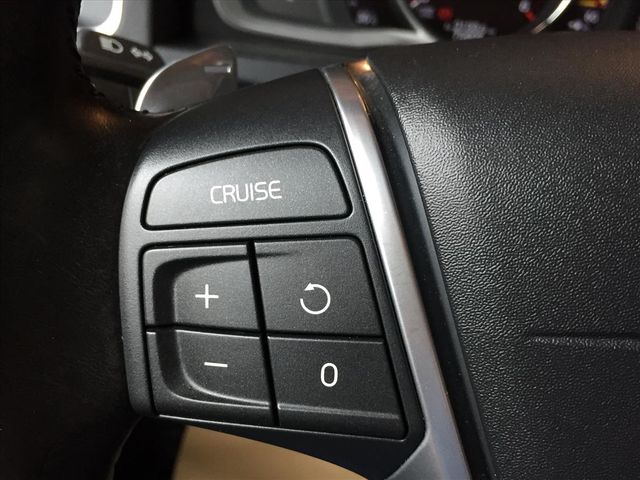 柴油旅行車 V60 D4  第14張相片