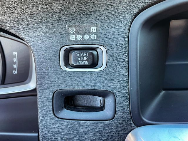 VOLVO V60  第8張相片