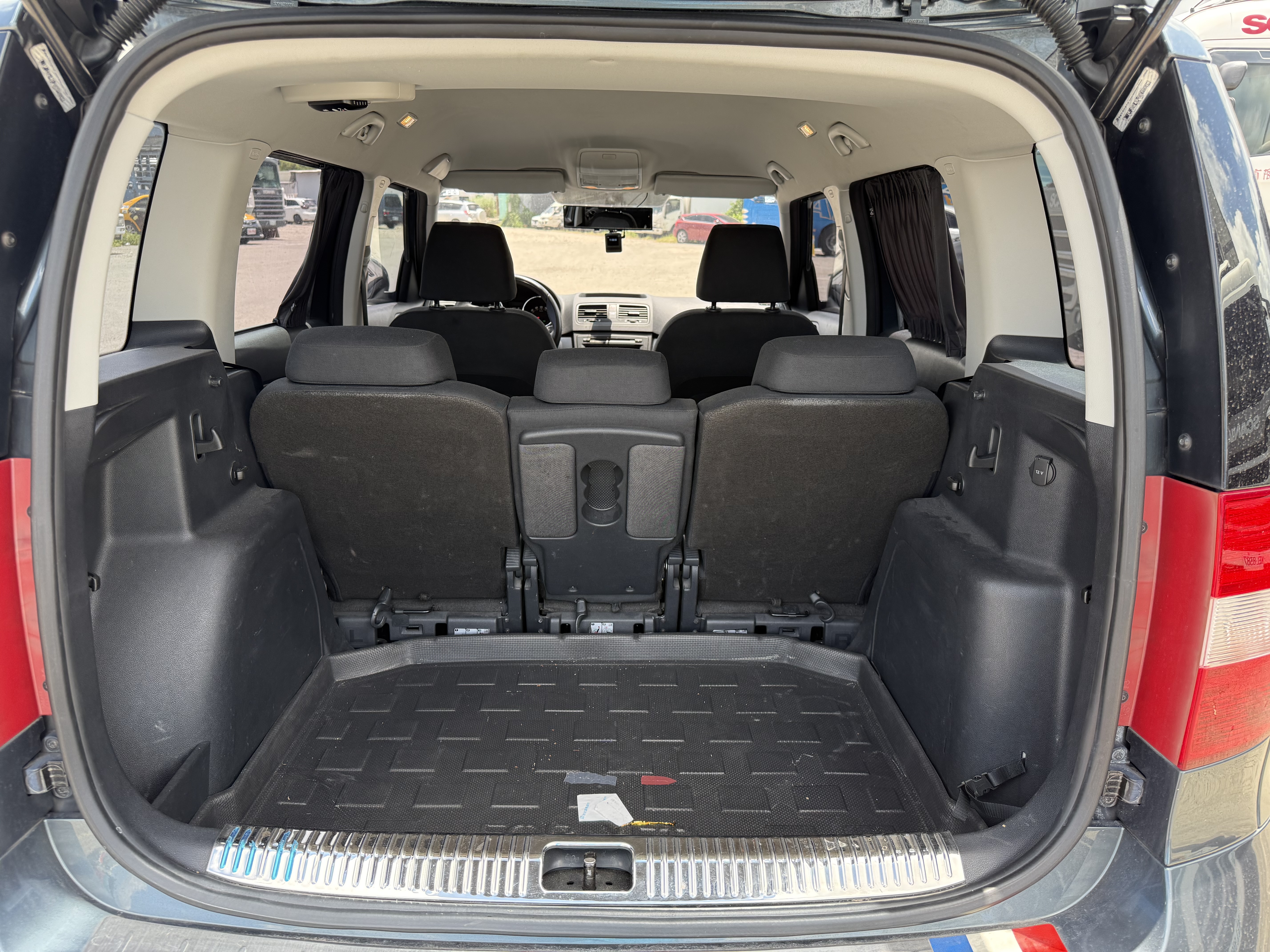 2015年Skoda Yeti 1.2 TSI Active  第8張相片