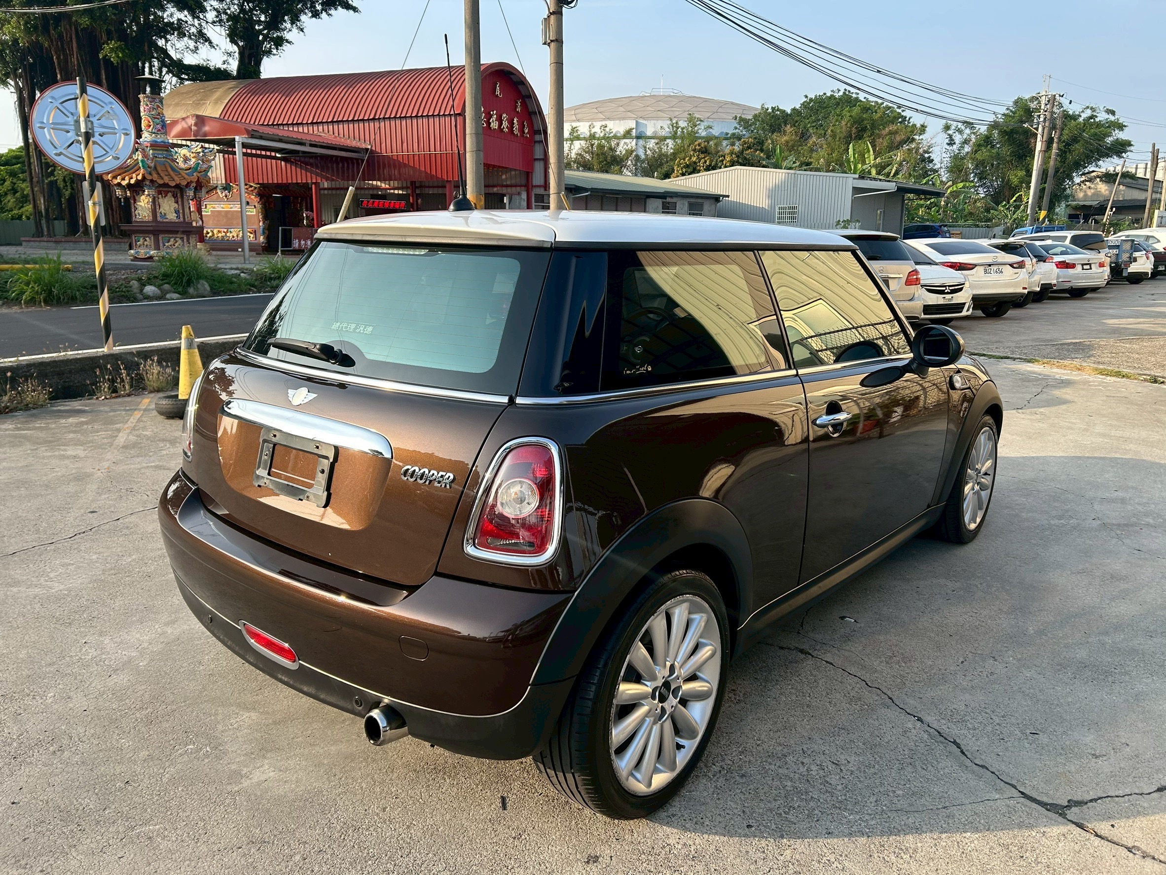 2010 mini cooper 50週年紀念版  第4張相片