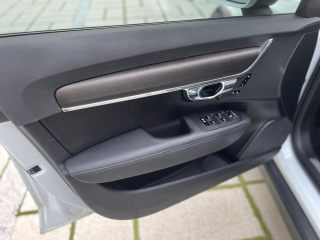 V90 T6CC 320P馬力 半自駕  第13張相片