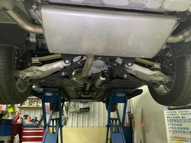 V90 T6CC 320P馬力 半自駕  第21張相片