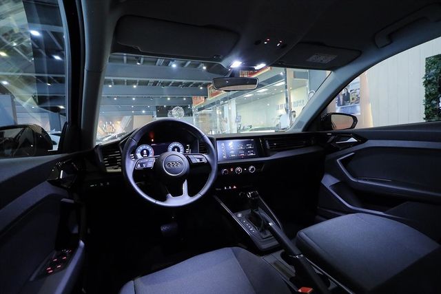 2020AUDI A1 30TFSI  第10張相片
