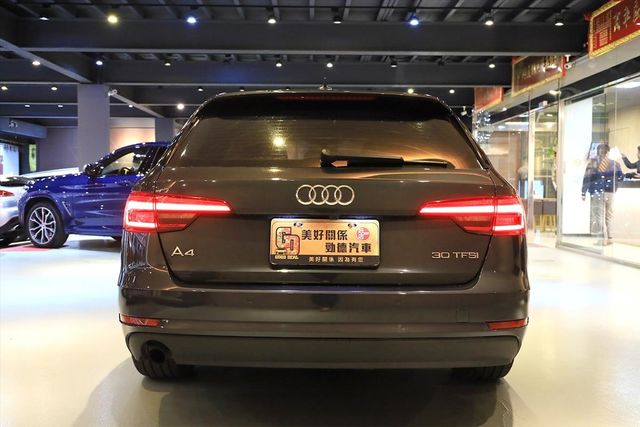 Audi A4 Avant 1.4L  第2張相片