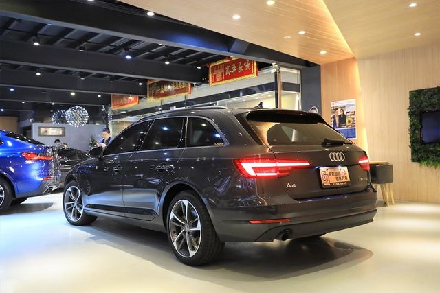 Audi A4 Avant 1.4L  第4張相片