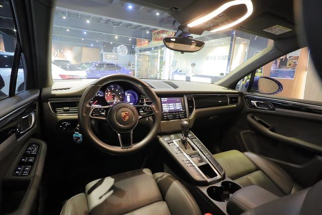Macan S 2015款 自手排  第3張相片