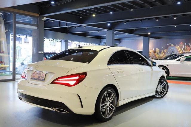 美好關係 17年式 CLA250 AMG  第5張相片