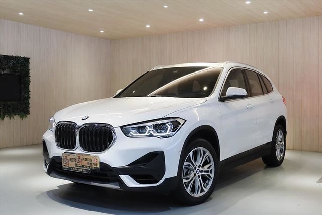 美好關係20年式 BMW X1 20i  第1張相片