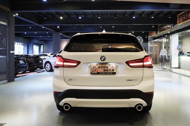 美好關係20年式 BMW X1 20i  第17張相片