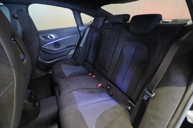 美好關係 21年式 BMW 218i  第12張相片