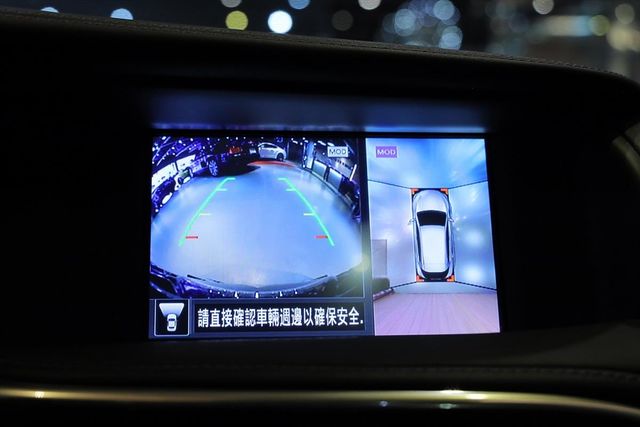 美好關係17年Infiniti Q30  第8張相片