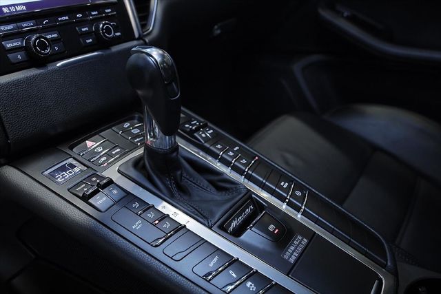 15年式 Macan turbo  第15張相片