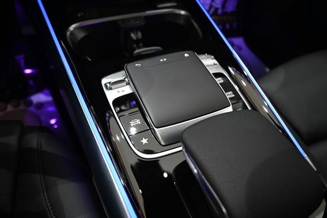 豐駿汽車2020全新GLB250  第20張相片