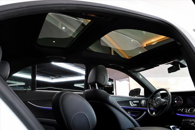 BENZ E300  第13張相片