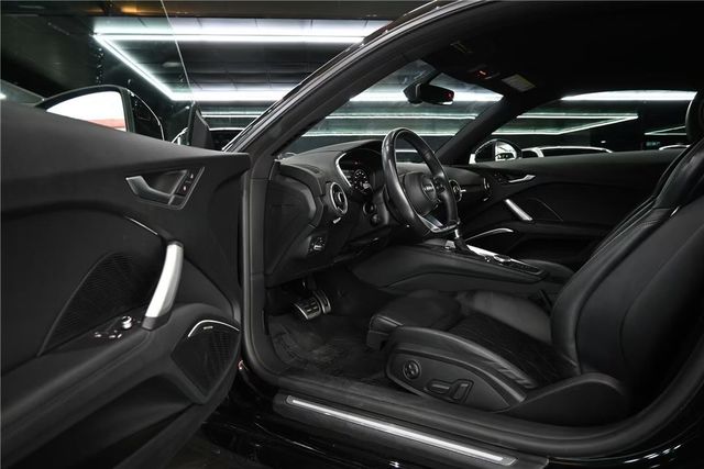 豐駿三峽旗艦總店、TT帥氣跑車小R8  第14張相片