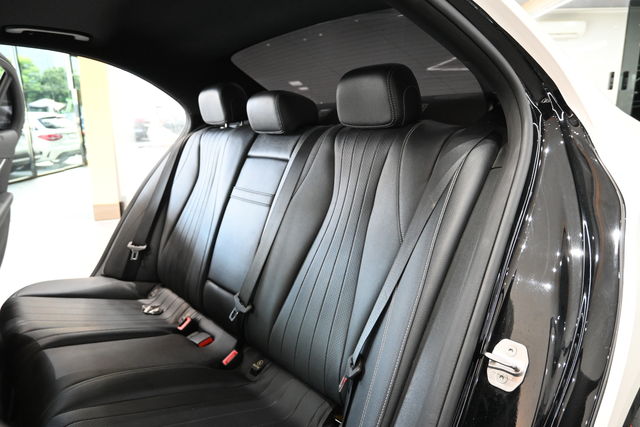 豐駿三峽17賓士E300AMG62110  第6張相片