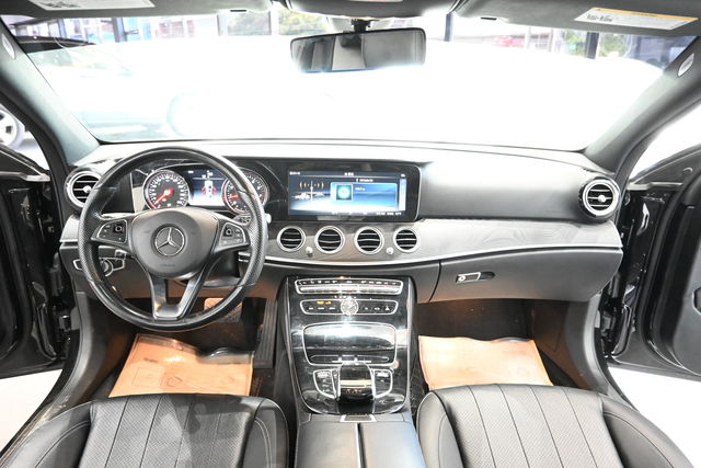 豐駿三峽17賓士E300AMG62110  第7張相片