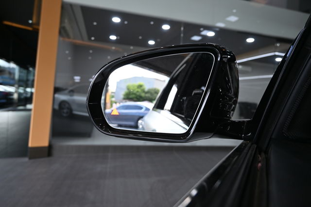 豐駿三峽17賓士E300AMG62110  第15張相片