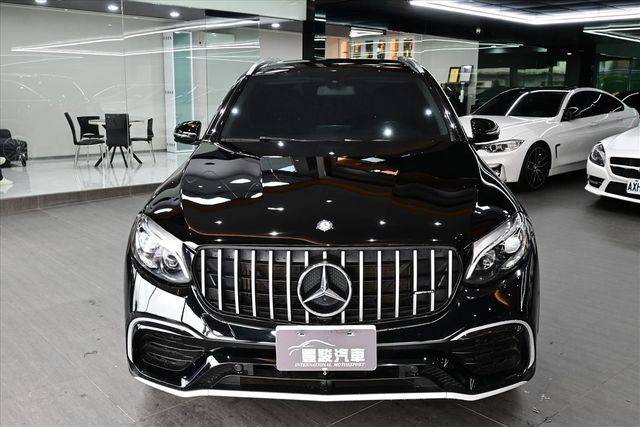 BENZ GLC300  第4張相片