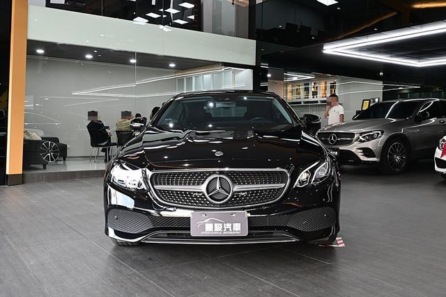 豐駿國際大盤商 稀有雙門E300 總代理  第2張相片