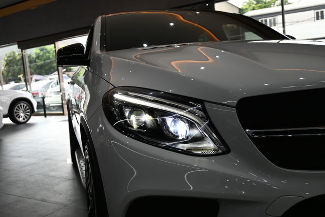 BENZ GLE43  第13張相片