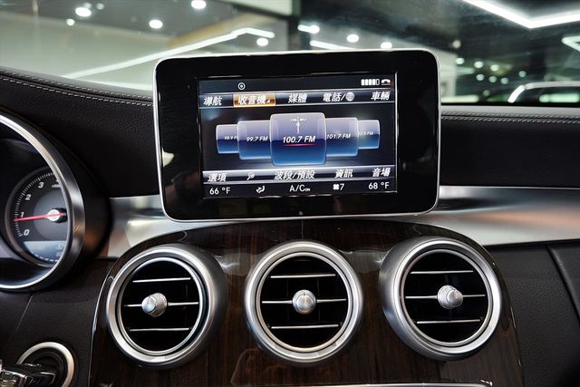 C300 AMG 車況好 價格優  第6張相片
